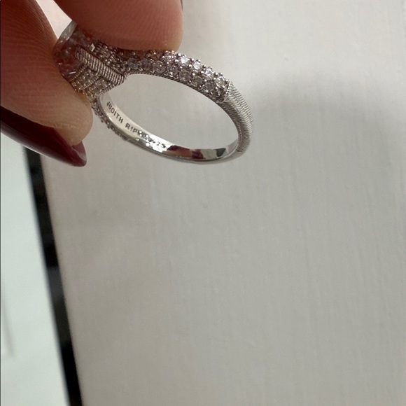 Judith Ripka Elegant Silver Diamond Ring - Picture 12 of 14